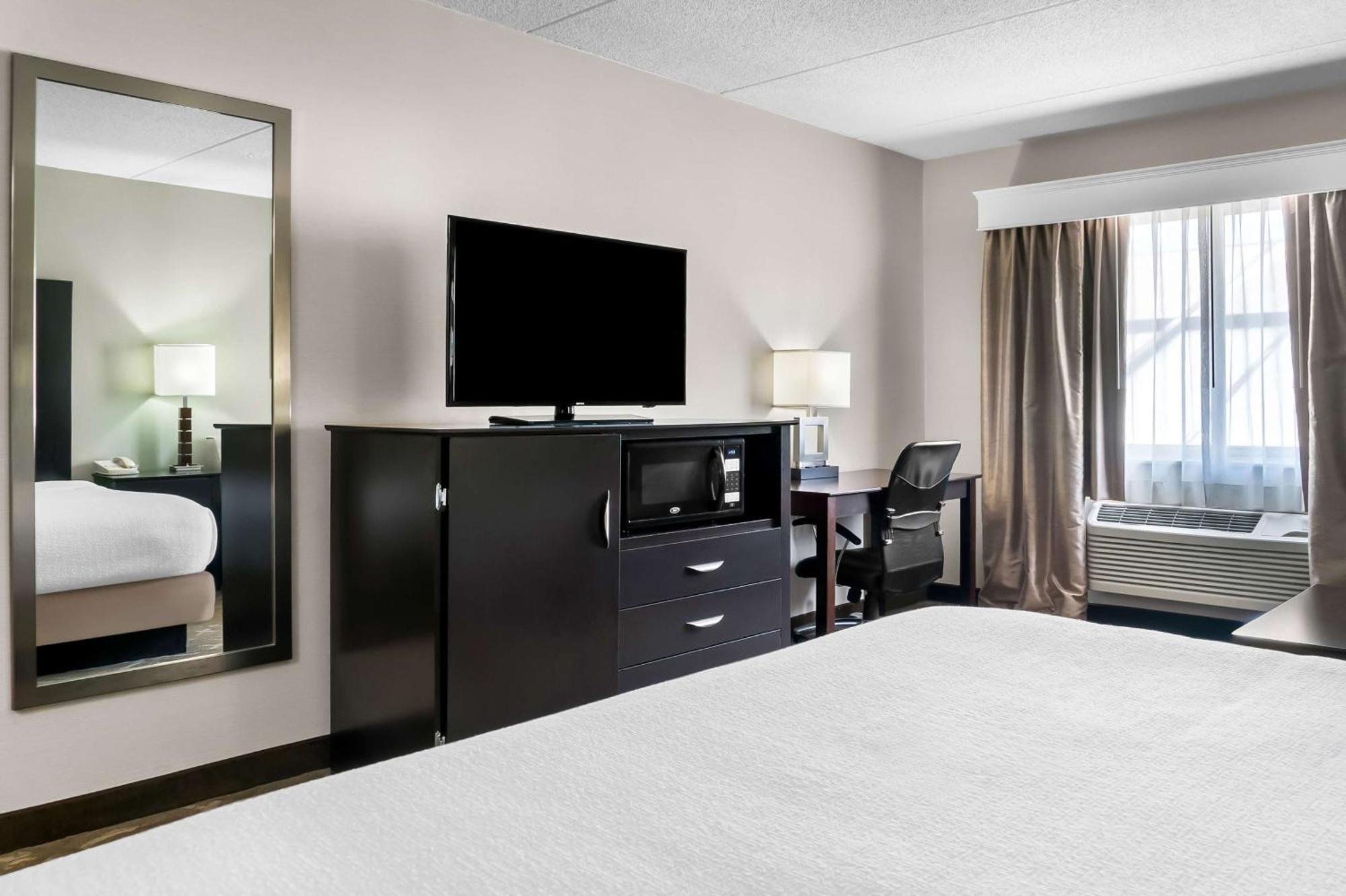 Best Western Okemos/East Lansing Hotel & Suites Exterior foto