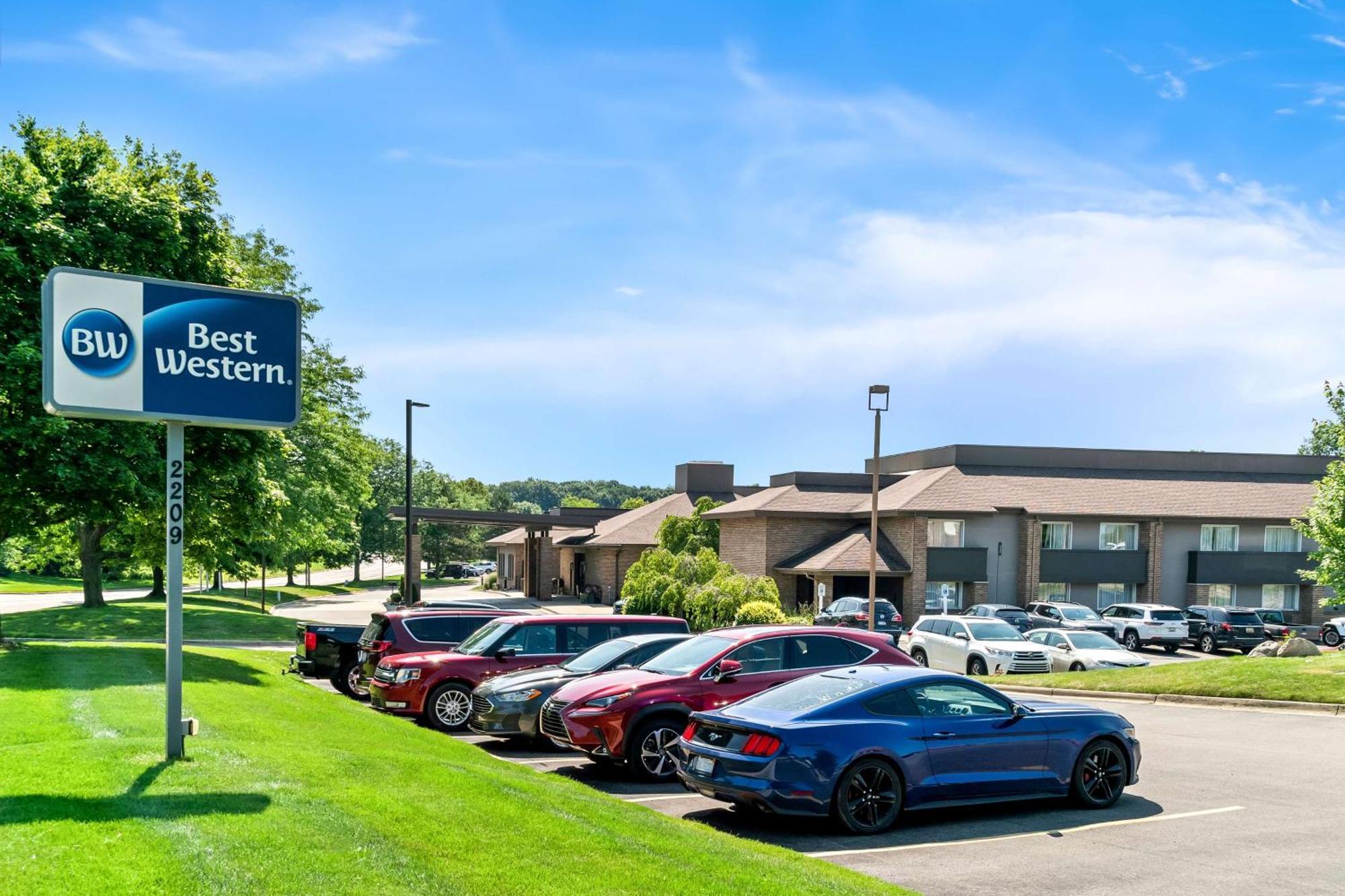Best Western Okemos/East Lansing Hotel & Suites Exterior foto